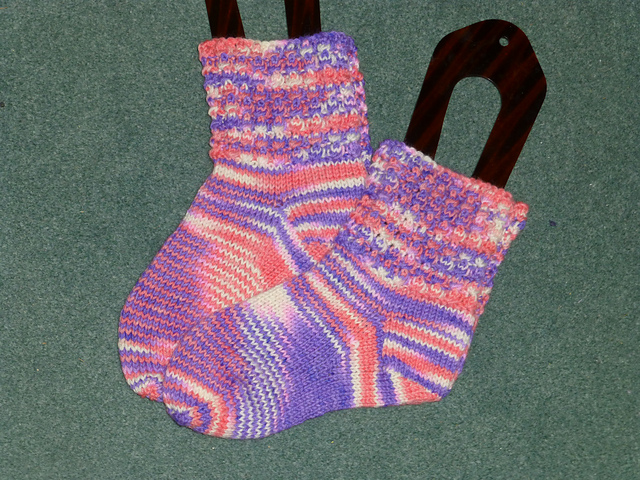 Curly Cuff Bedsocks