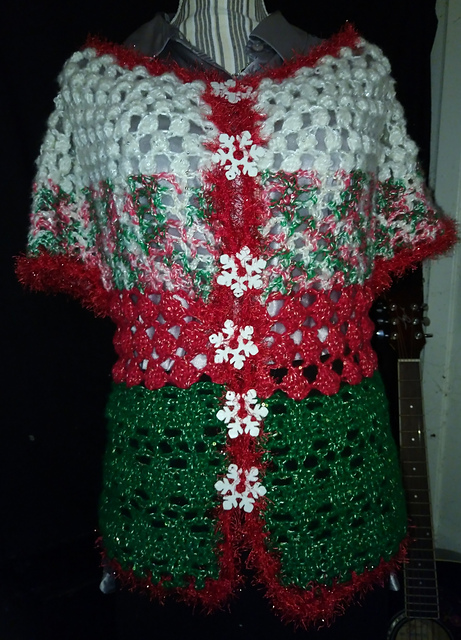 Snow Holly Day Cardigan