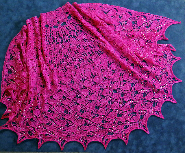 Busy Garden Shawlette