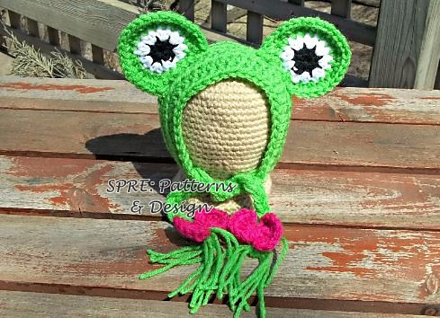 Fiona the Frog Bonnet