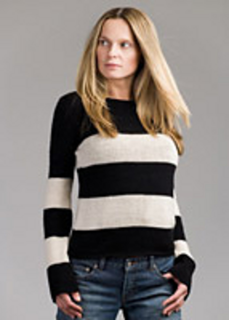 Black and White Sweater KK422