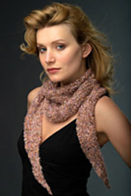 Triangular Scarf KK277