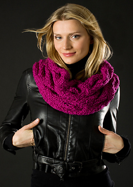 Puffy Neck Warmer KK615
