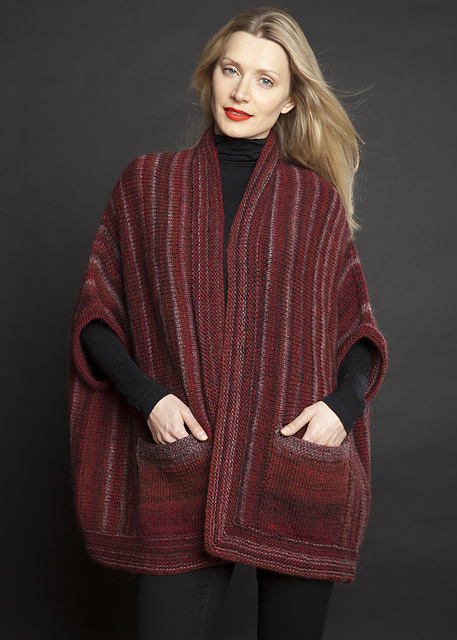 KK 651 Long Cape with Pockets