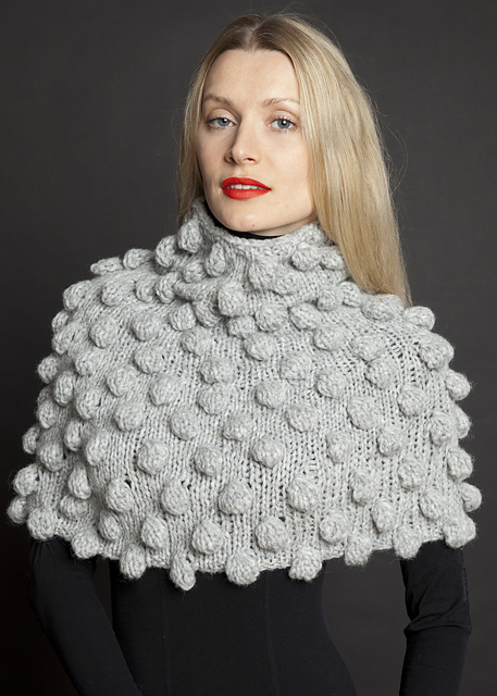 KK 650 Capelet with Bobbles