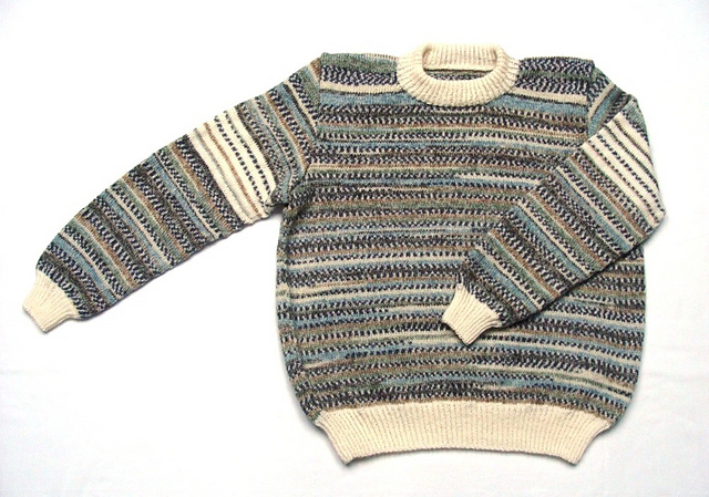 Herrenpullover mit Boot