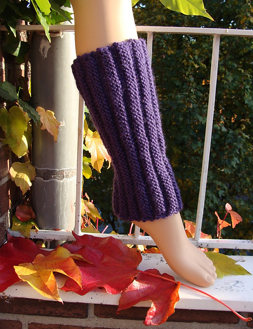Ribbed Legwarmers Sideways 