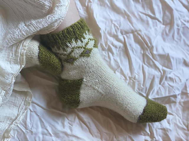 Adorn Socks