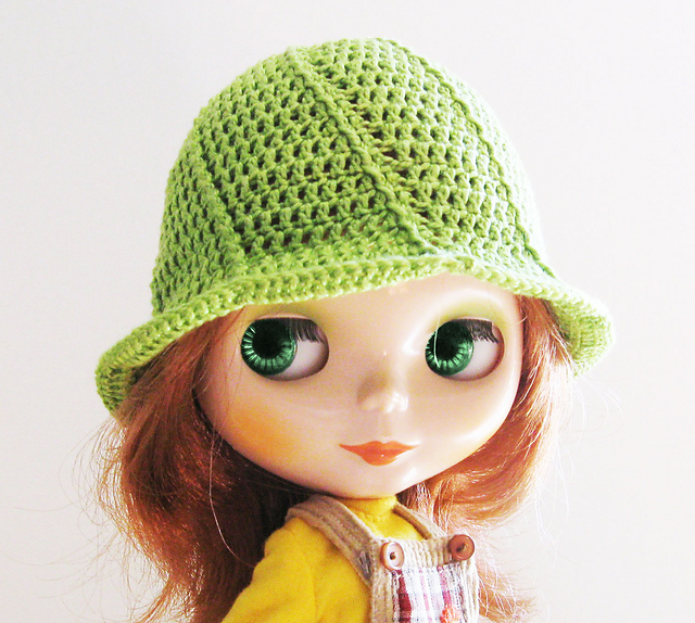 Blythe's Sunny Summer Cloche Hat