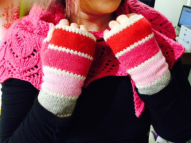 Värikartta - Color Chart Mitts