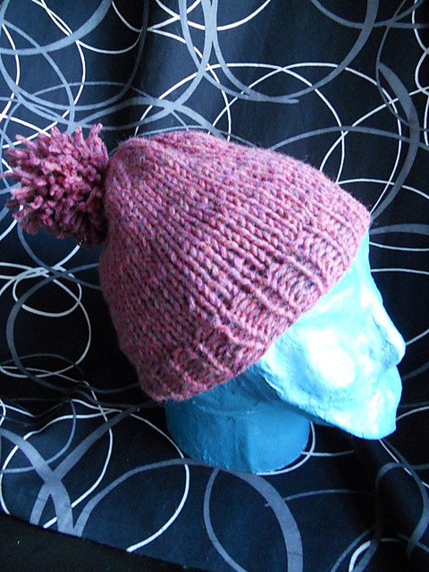 KnitFlatBobbleHat