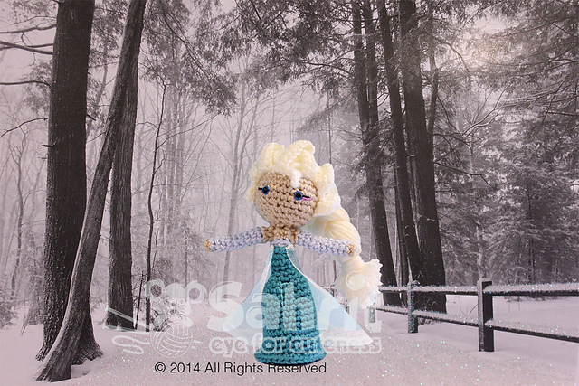 Elsa Frozen Amigurumi Doll