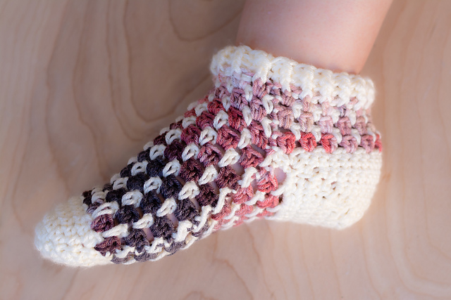 Slightly Slipper Socks