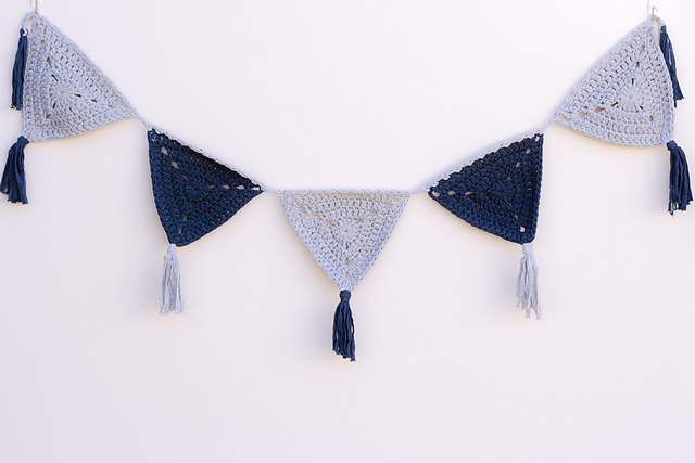 Triangle Banner