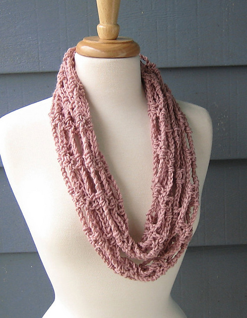 Ravelry: S034 Ladder Necklace Infinity pattern by Sally Blickenstaff
