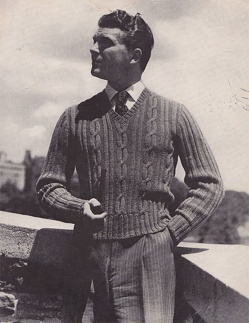 Cable Stitch V Neck Pullover No. 4542
