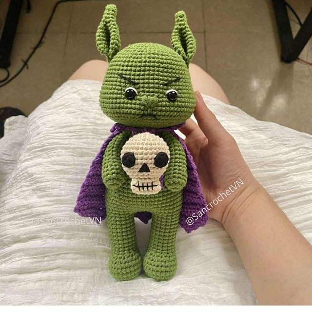 Green Monter With Skull