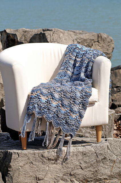 Ripple Throw (Bulky)