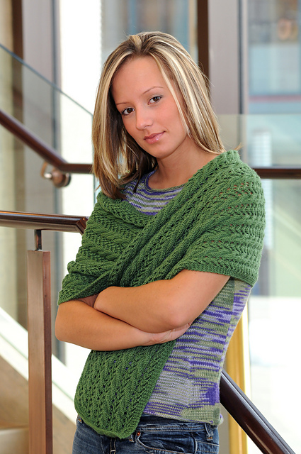 Cable and Lace Shawl