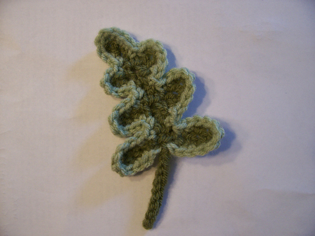 Oak Leaf (crocheted)