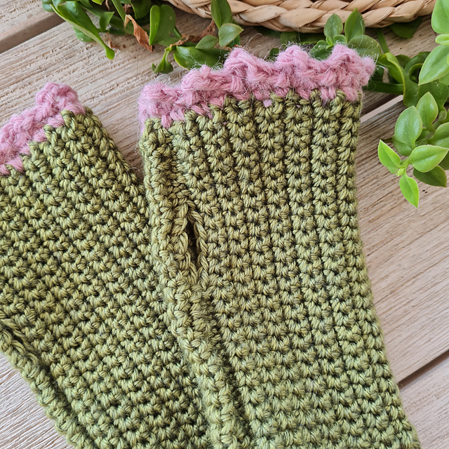 Olive Wrist Warmers