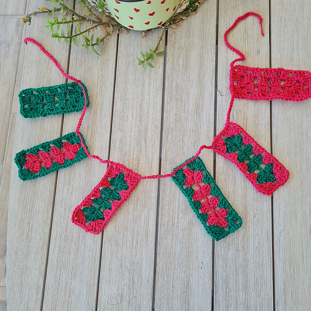 Granny Rectangle  Bunting