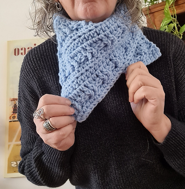 Chunky Bandana Cowl