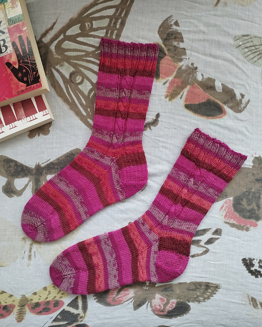Cable Clock Men's Socks #114