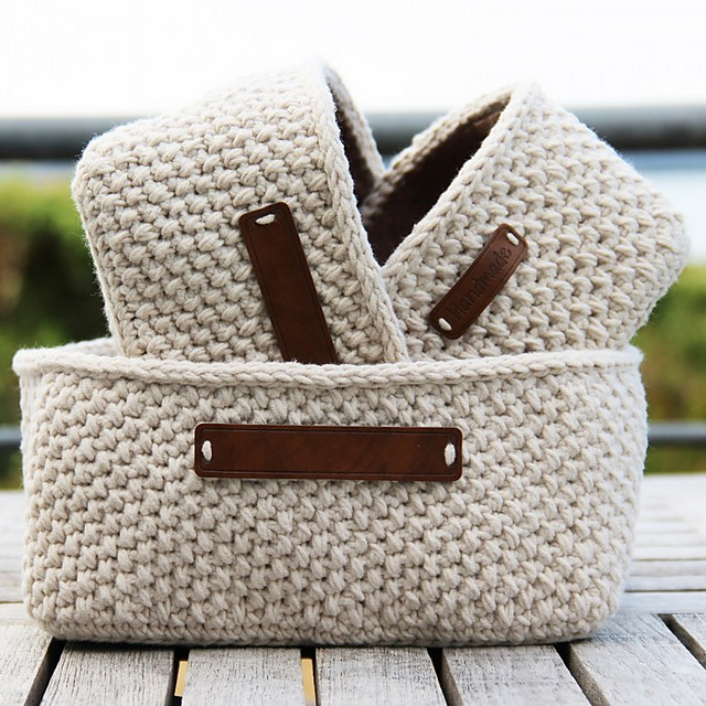 Moss Stitch Basket - Square