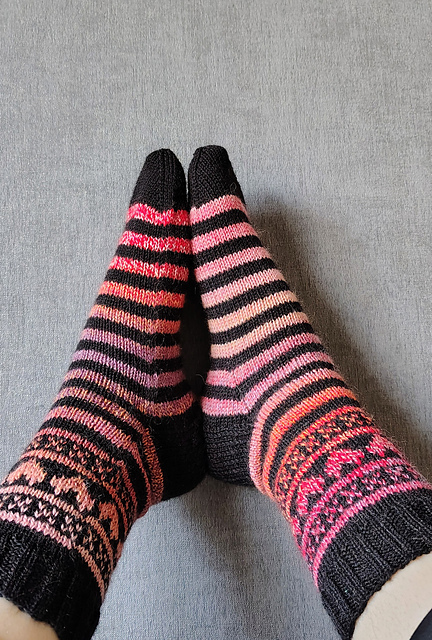 Heartbreaker Socks
