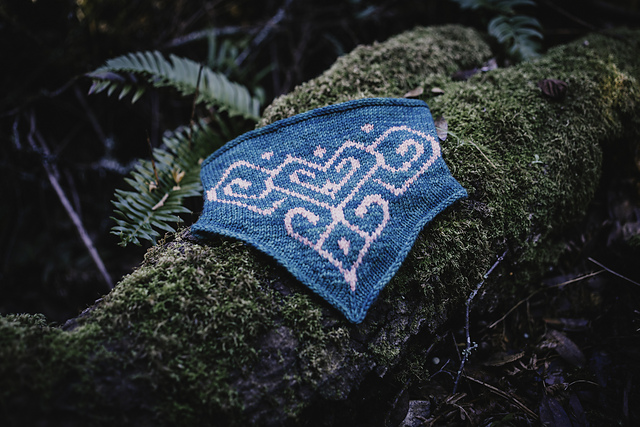 The Emerald Forest Bandana Cowl
