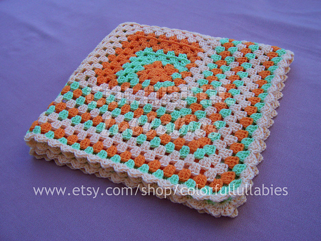Asymmetrical granny square
