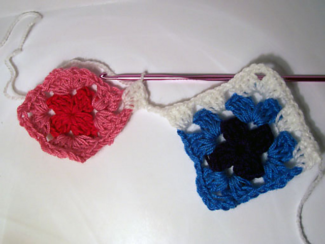 Joining-As-You-Go without cutting the thread