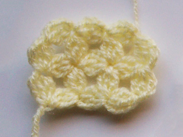 Jasmine Stitch No. 5- 4 petals with bobbles in rows 