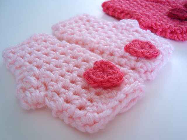 Valentine Mitts