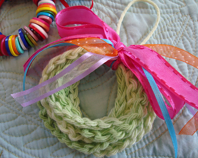 Chained Wreath Ornament