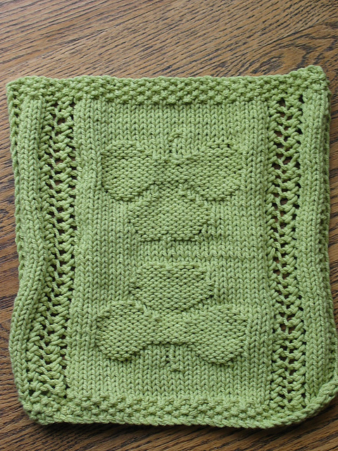 Reversible Shamrock Dishcloth