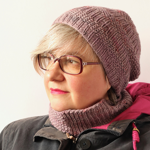 Cairdín Hat