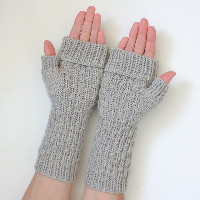 Basket Rib Mitts