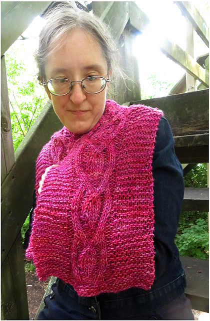 Statement Cable Scarf