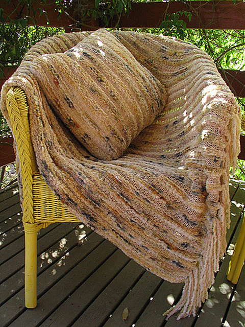 Fandango Throw and Cushion Set