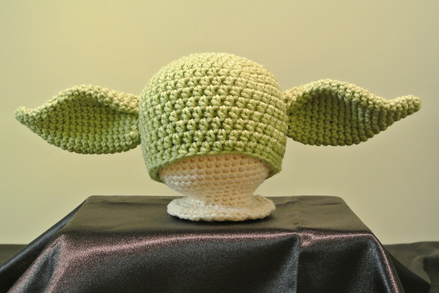 Ravelry: Yoda Hat pattern by Sarah Horrocks