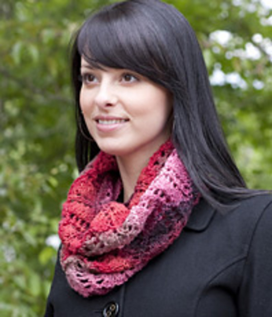 Barred Scallop Cowl