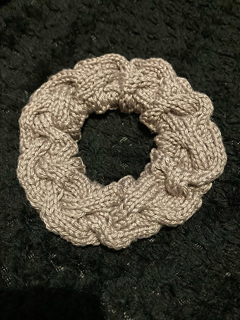 Braided Cable Scrunchie