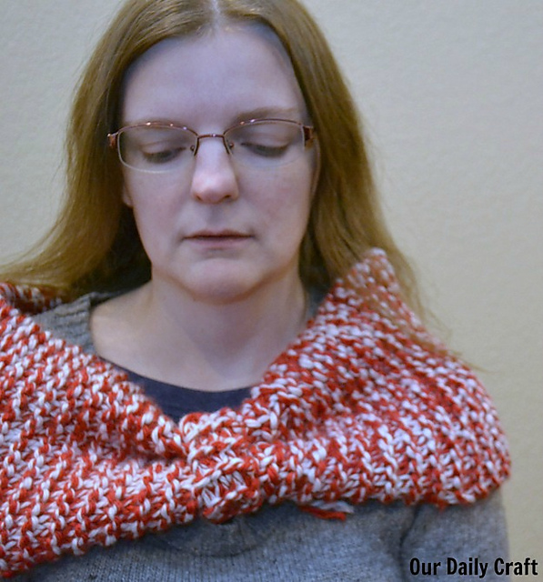 Garter Stitch Bow Cowl