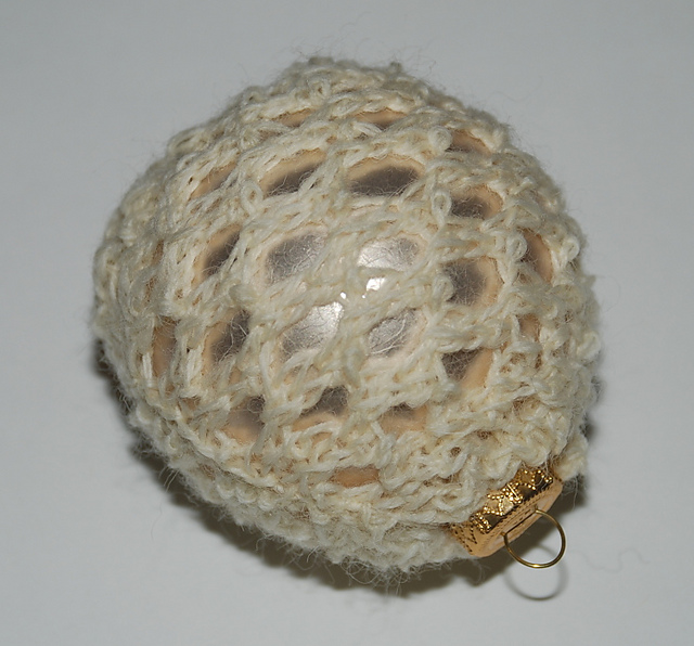 Cat's Eye Lace Ornament