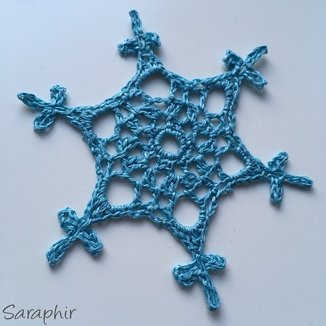 Small Tosne Snowflake