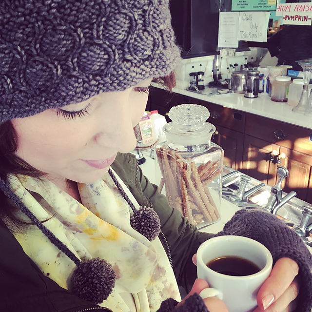 braided berry hat & mitts
