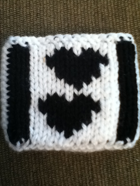 Hearts Double-Knit Cup Cozy