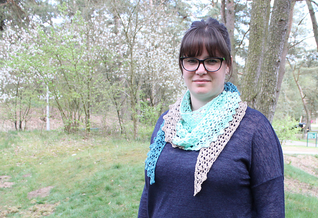 Sideways Confetti Shawl